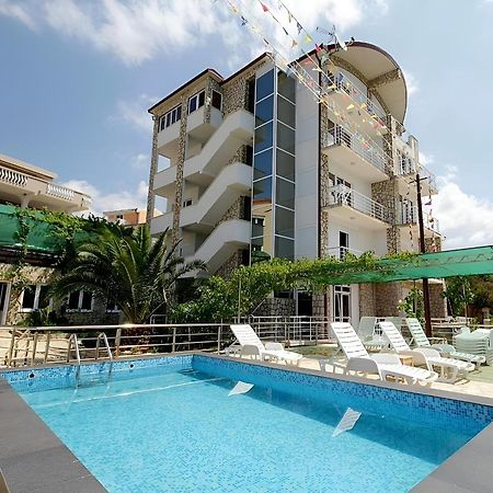 Hotel Victoria באר מראה חיצוני תמונה