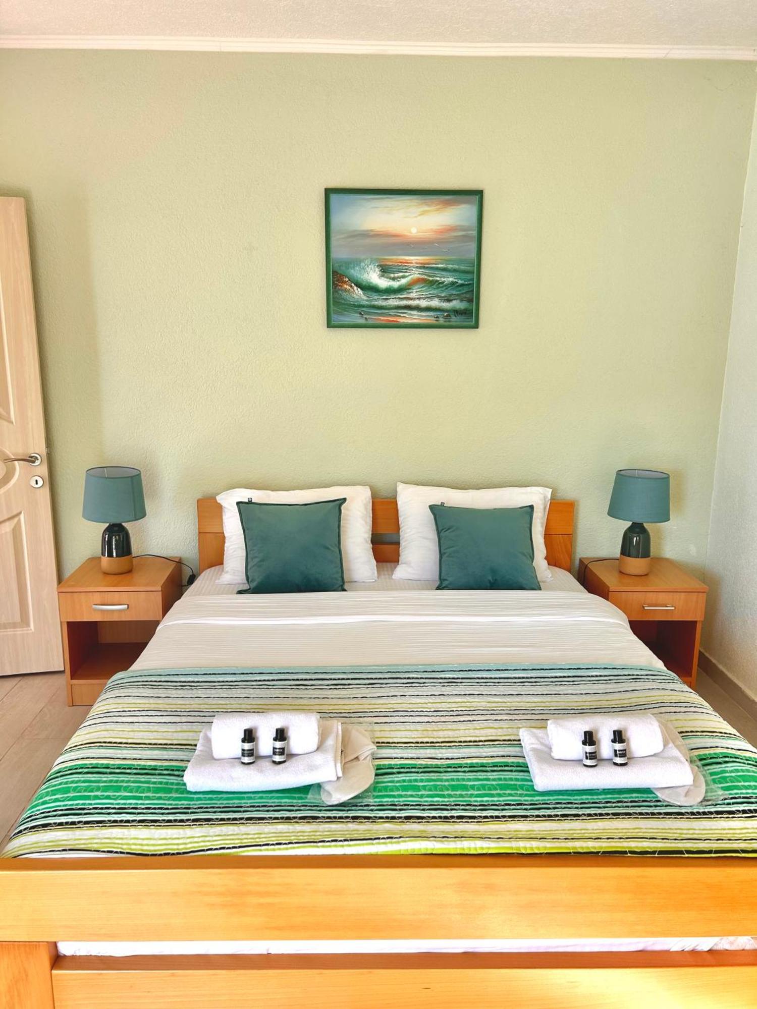 Hotel Victoria באר מראה חיצוני תמונה