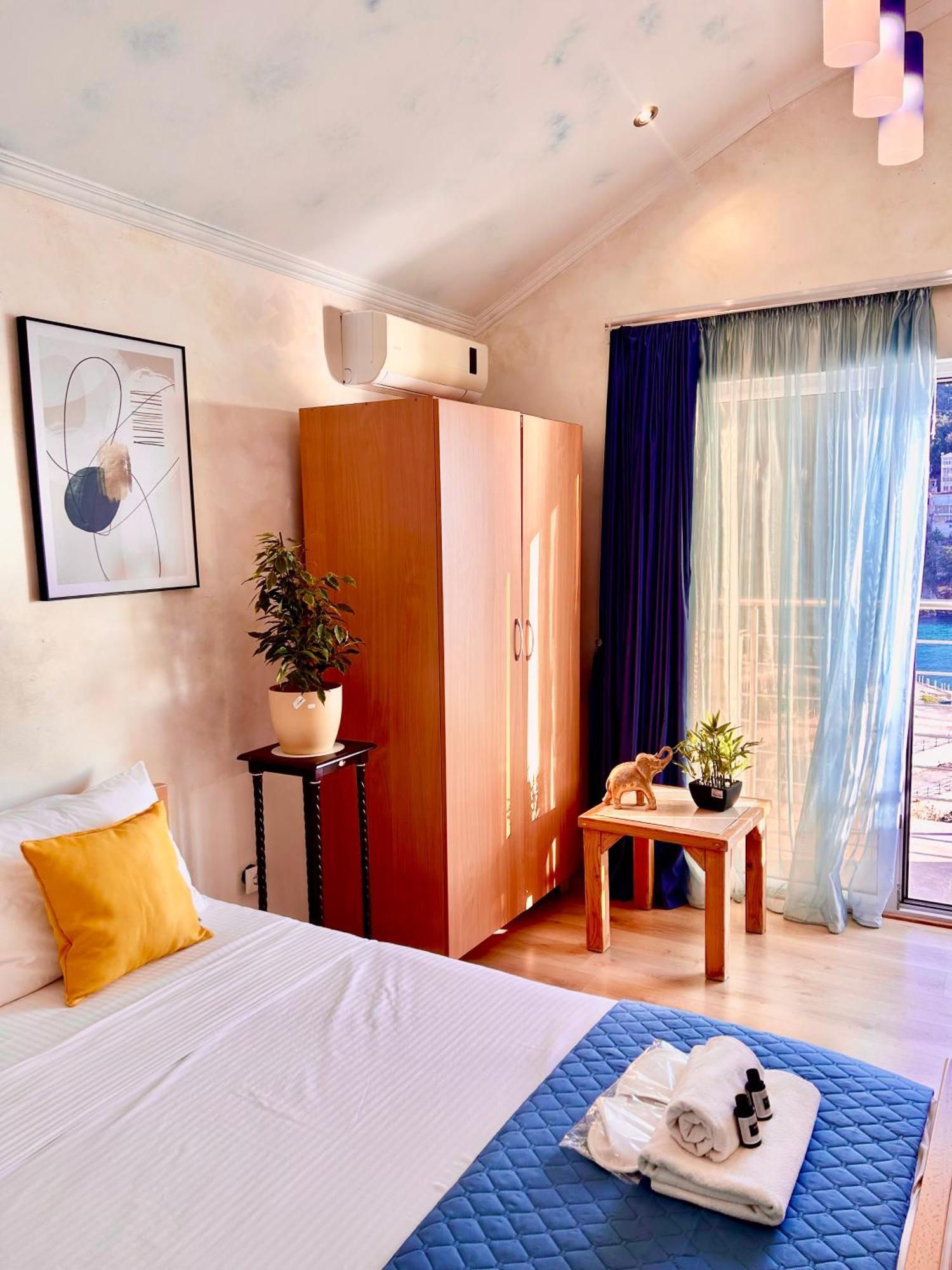 Hotel Victoria באר מראה חיצוני תמונה